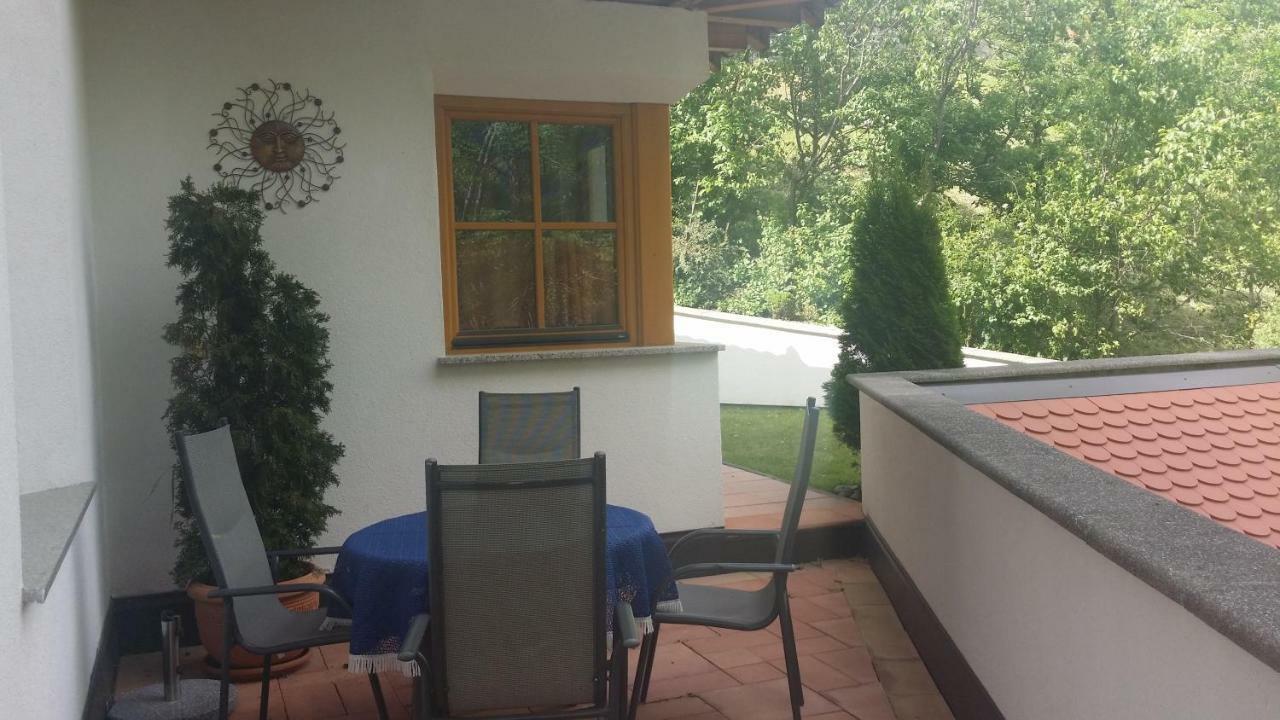Apartamento Haus Wieder Fliess Exterior foto